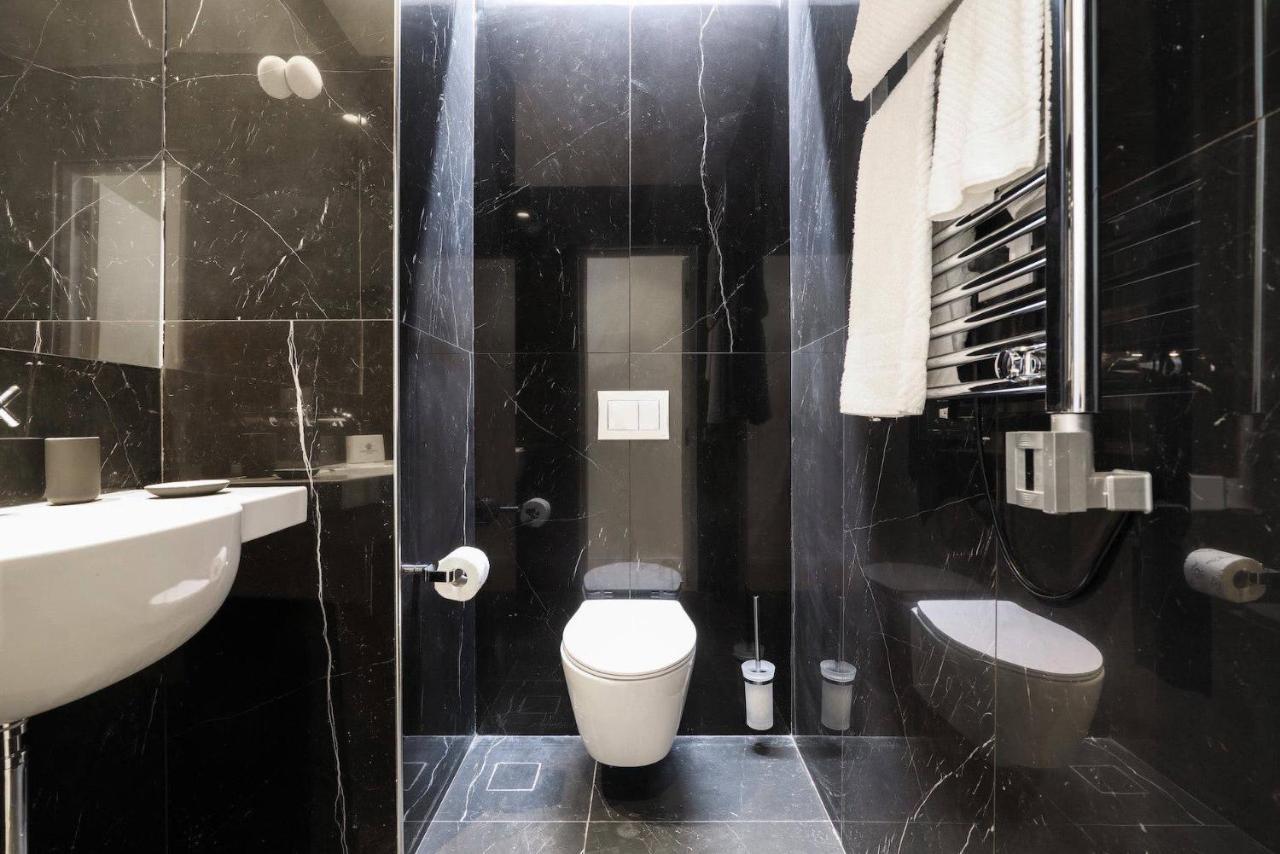 Contempora Apartments - Turati 3 - 2 Bedrooms Apartment ميلان المظهر الخارجي الصورة